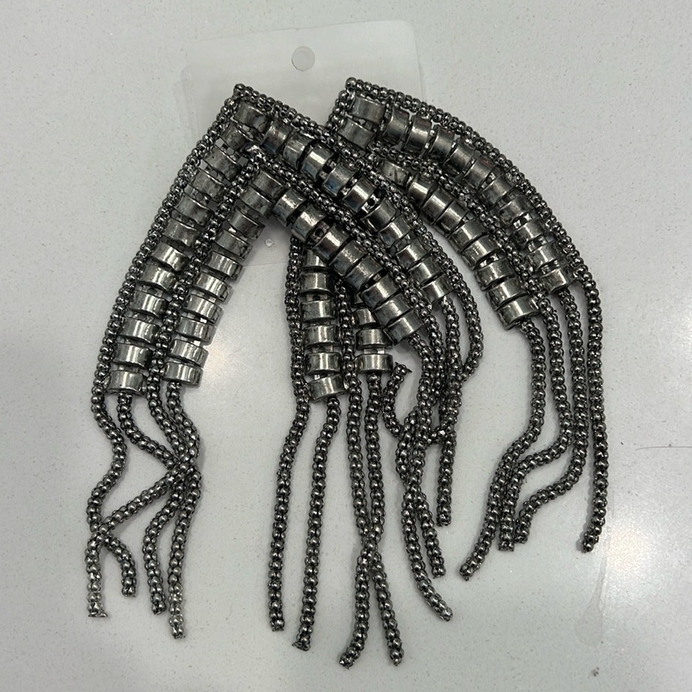 Pebee Forevee earrings NWT